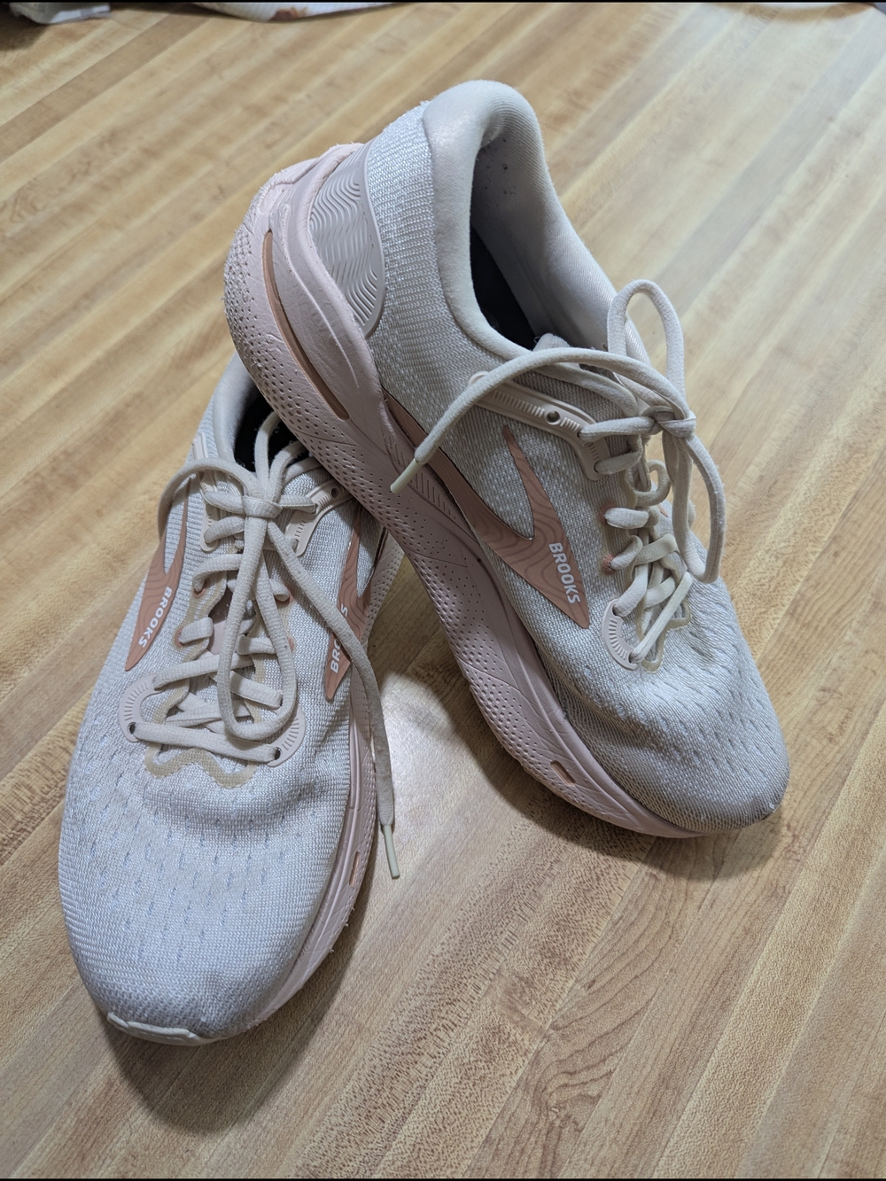 Brooks Women's Running Shoes in Pale Pink